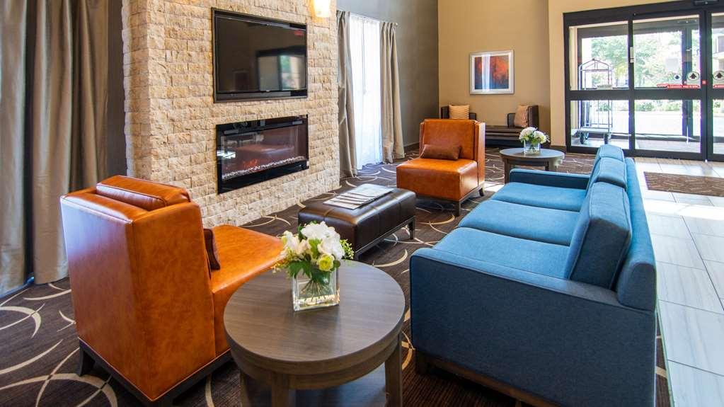 Hotel Comfort Near Sam Houston Race Park