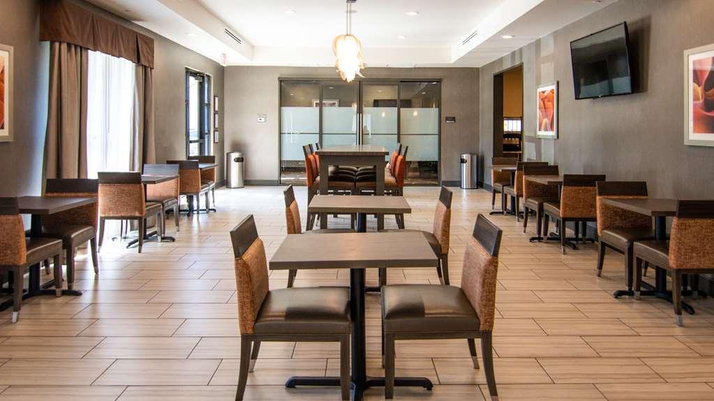 Comfort Near Sam Houston Race Park 3*