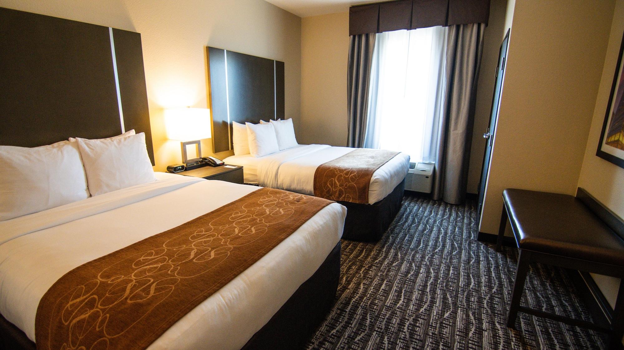 Comfort Near Sam Houston Race Park 3*