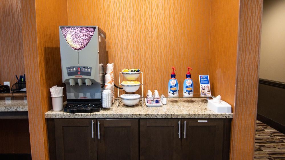 Comfort Near Sam Houston Race Park Hotel Jersey Village
