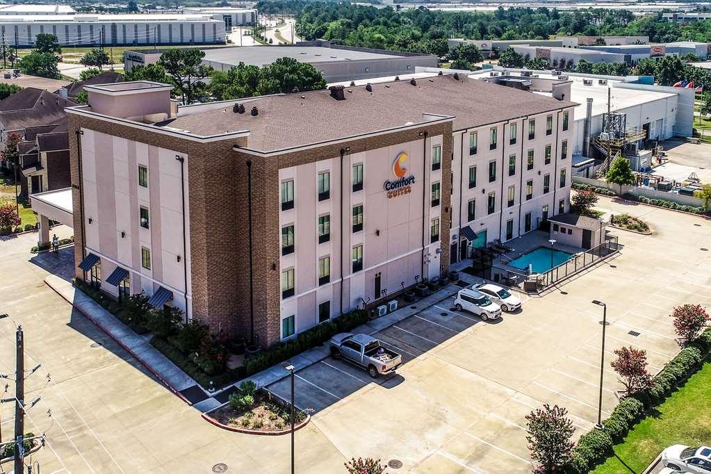 Hotel Comfort Near Sam Houston Race Park