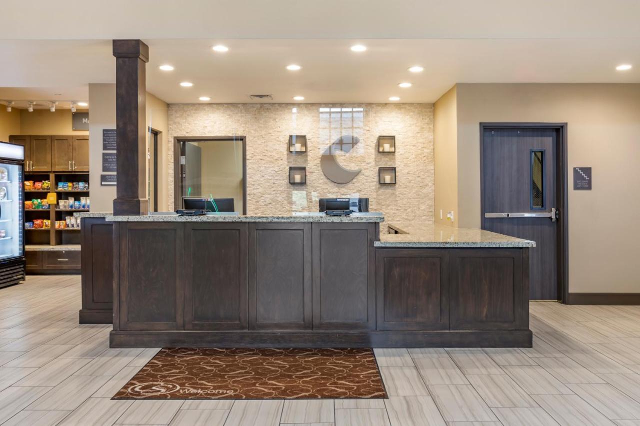 Hotel Comfort Near Sam Houston Race Park